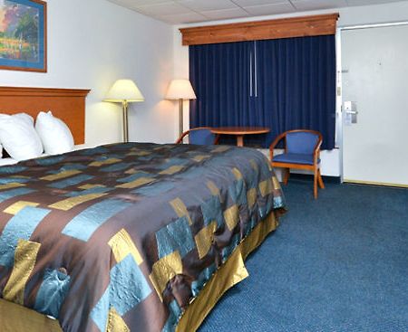 Corn Palace Inn 미첼 외부 사진